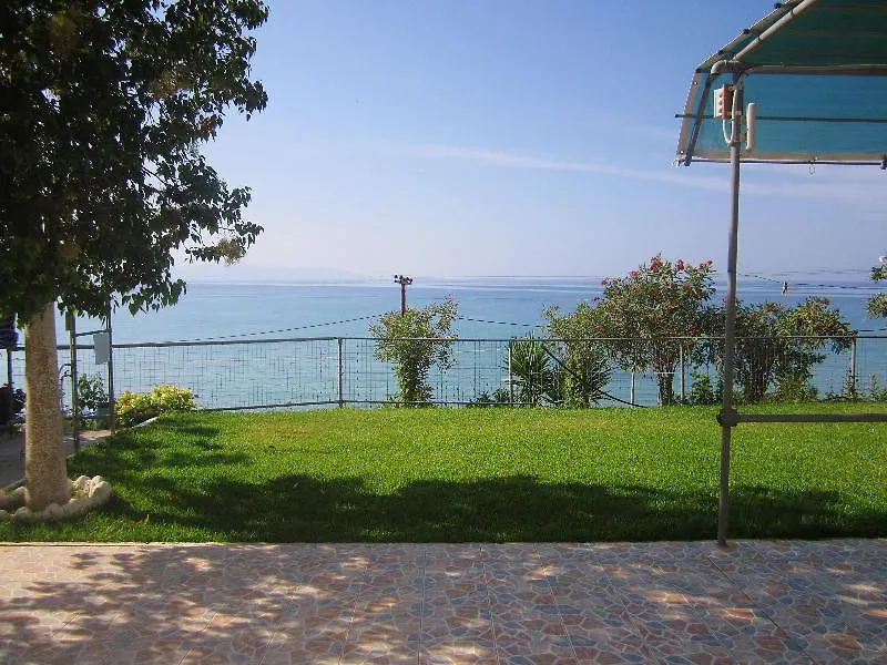 Rosa'S Beach Studios Lourdata  0*, Lourdata (Kefalonia)