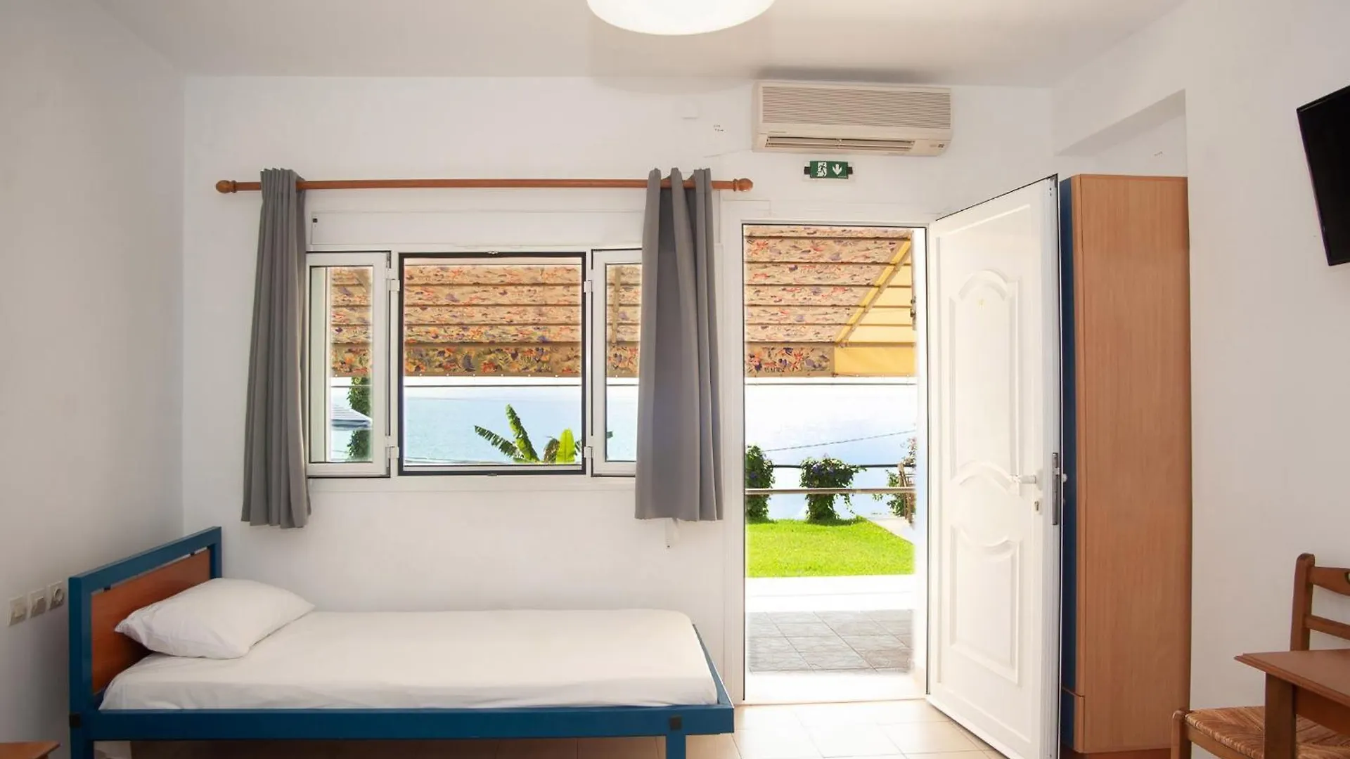Rosa'S Beach Studios Lourdata  Lourdata (Kefalonia)