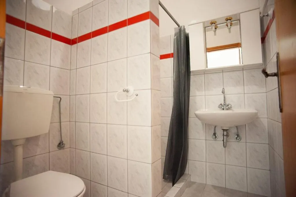 Apartment Rosa'S Beach Studios Lourdata  Greece