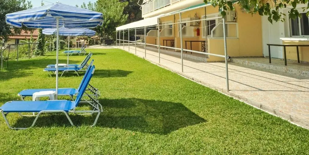 Apartment Rosa'S Beach Studios Lourdata  Greece